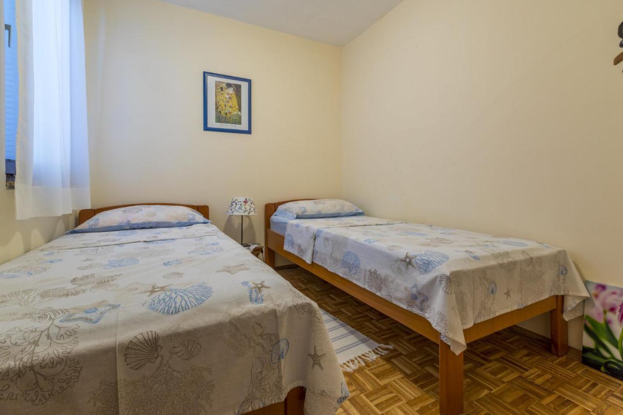 Ferienwohnung Hrusta Crikvenica Exterior foto